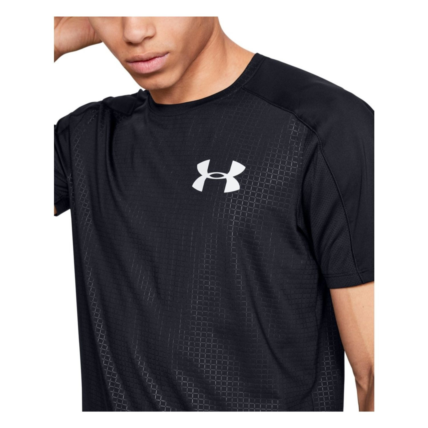 Tričko UNDER ARMOUR MK1 SS Emboss Black - OBLEČENIE - 2
