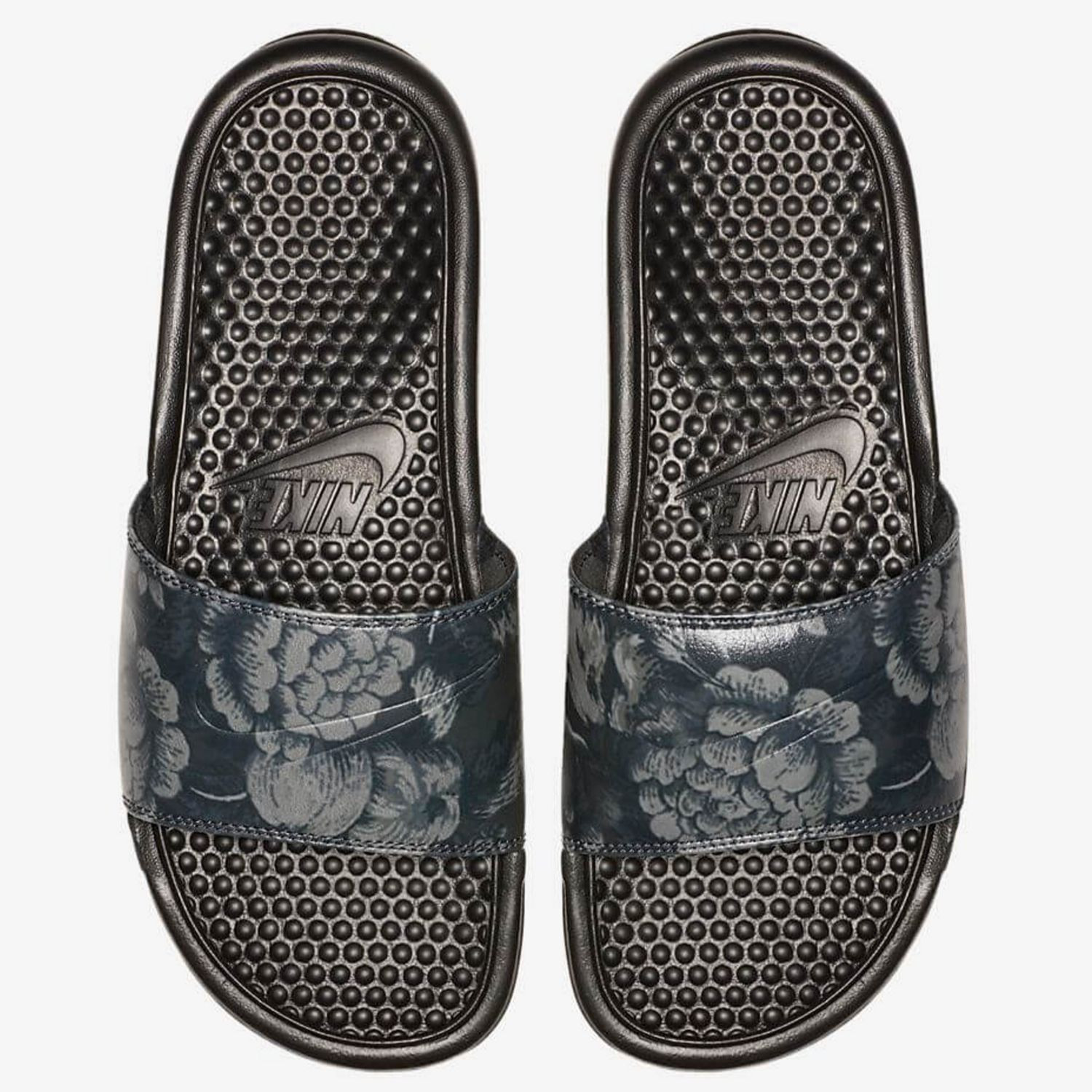 Šľapky NIKE Benassi Black - Šľapky a sandále - 1
