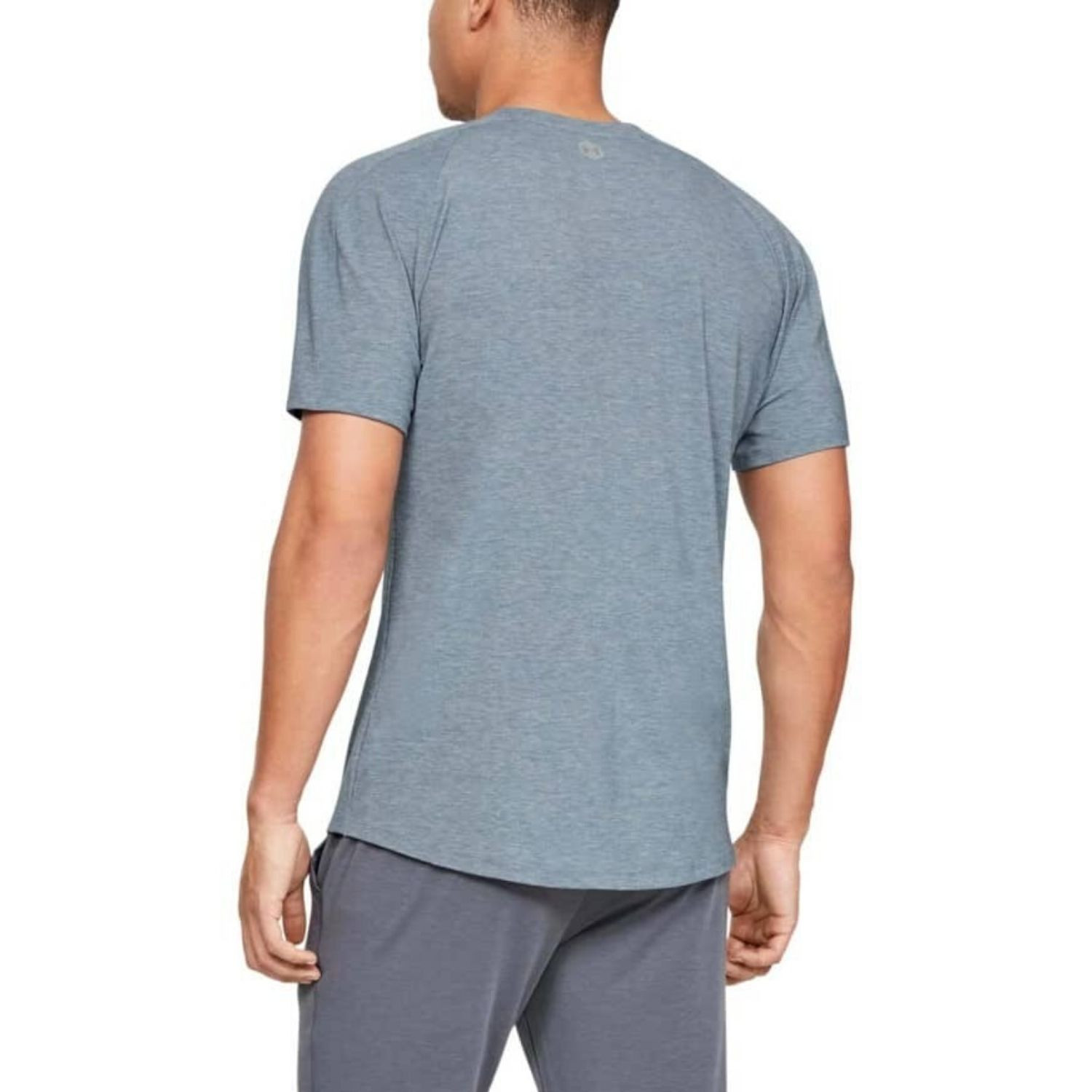 Tričko UNDER ARMOUR Athlete Recovery Travel Grey - OBLEČENIE - 2
