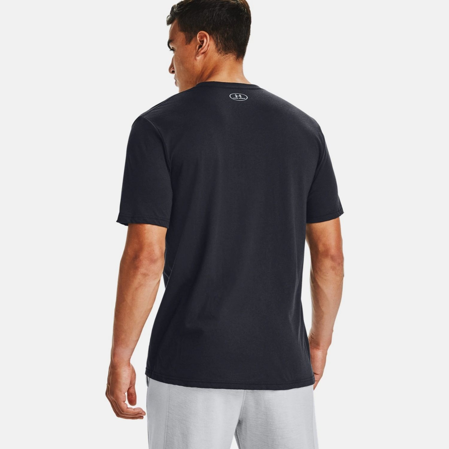 Tričko UNDER ARMOUR Rythm SS Black - OBLEČENIE - 2