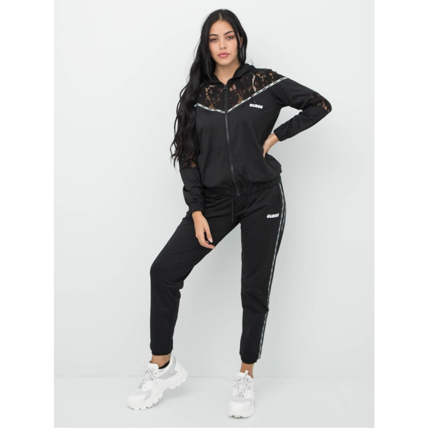 Dámske tepláky GUESS JBLK - Tepláky - 4