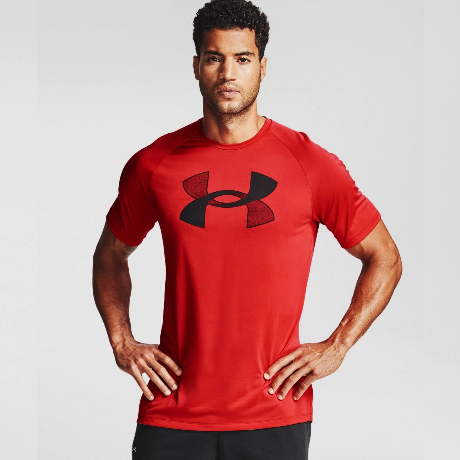 Tričko UNDER ARMOUR Big Logo Tech SS Red - OBLEČENIE - 1