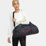 Športová taška NIKE Brasilia Graphic Train Black/Pink