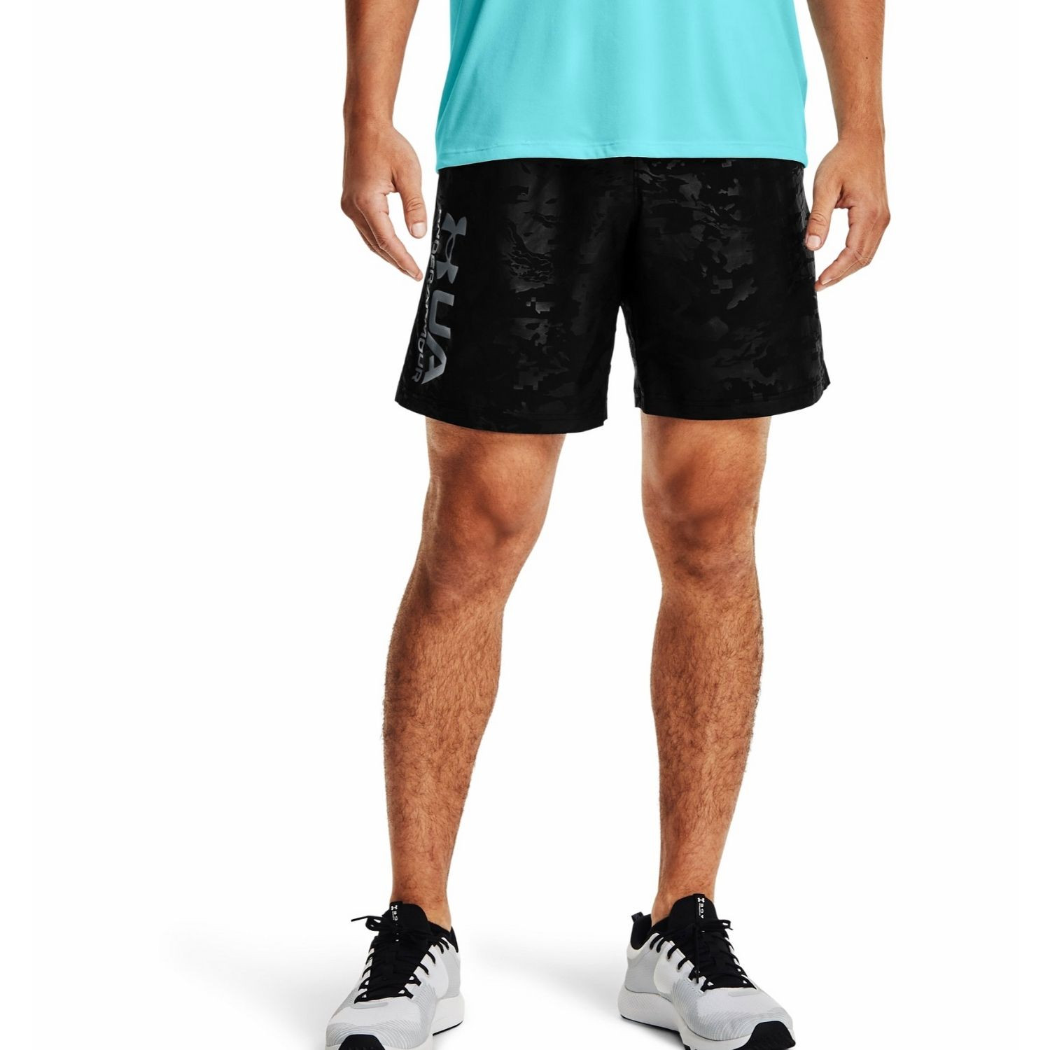 Šortky UNDER ARMOUR Woven Emboss Shorts Black - Kraťasy & Šortky - 2