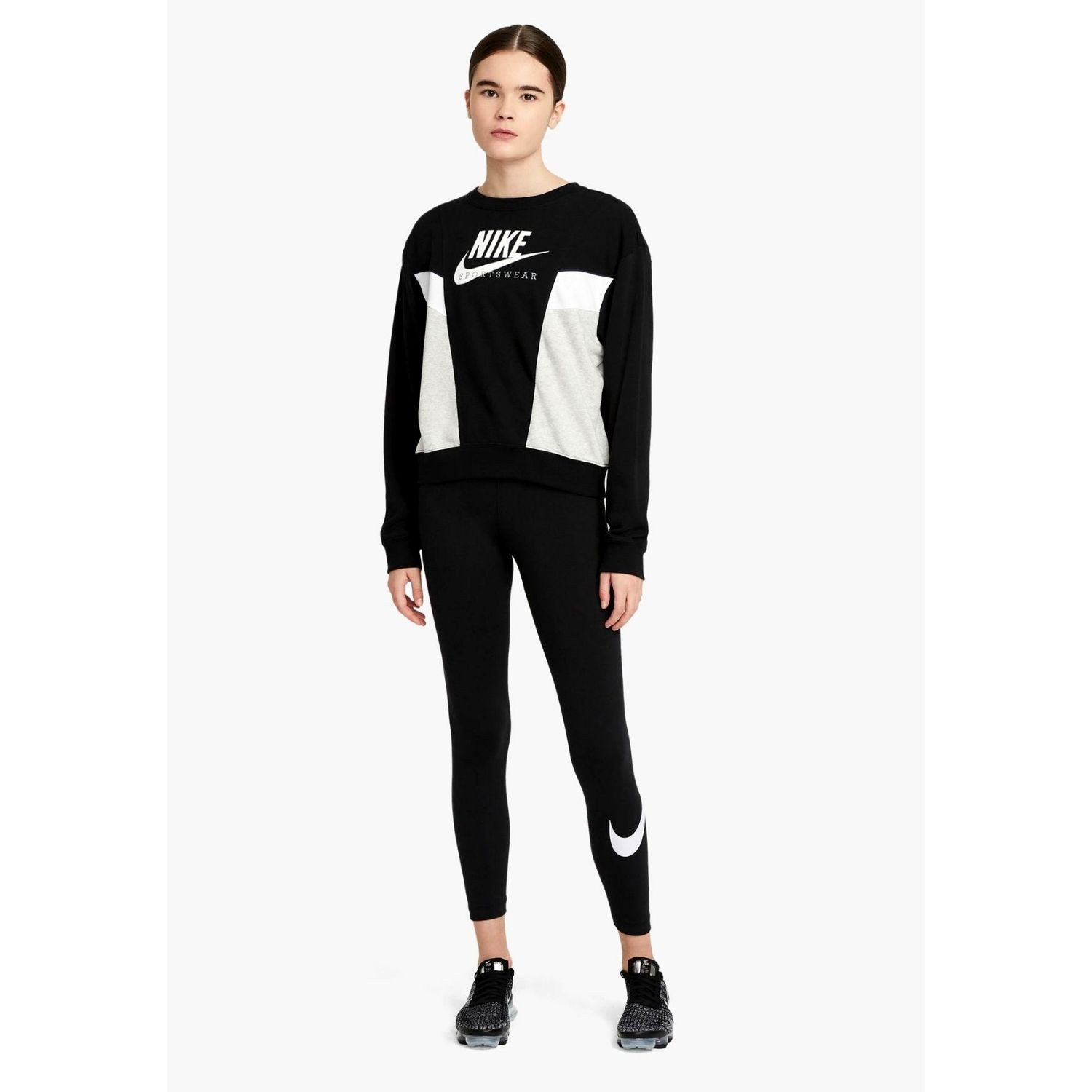 Legíny NIKE Sportswear Essential Women Black - Legíny - 4
