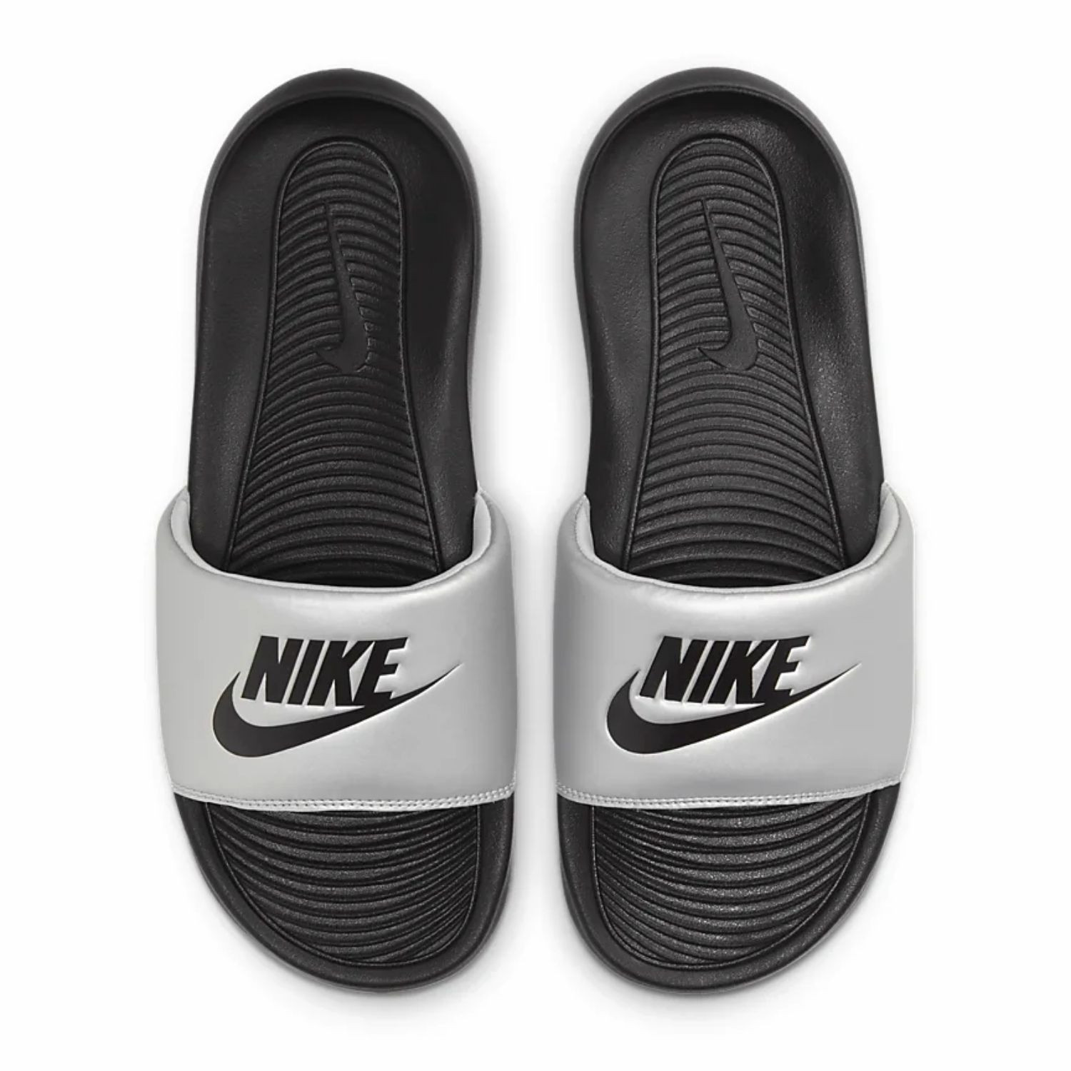 Šľapky NIKE Victori One Women's Slide Silver - Šľapky a sandále - 3