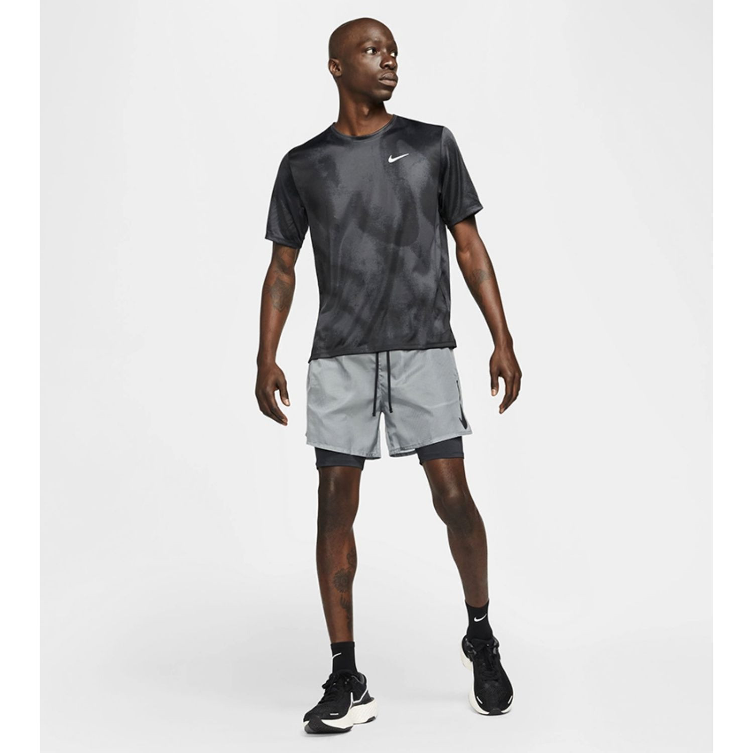 Tričko NIKE Dri-FIT Miler Wild Run Black - NIKE - 4