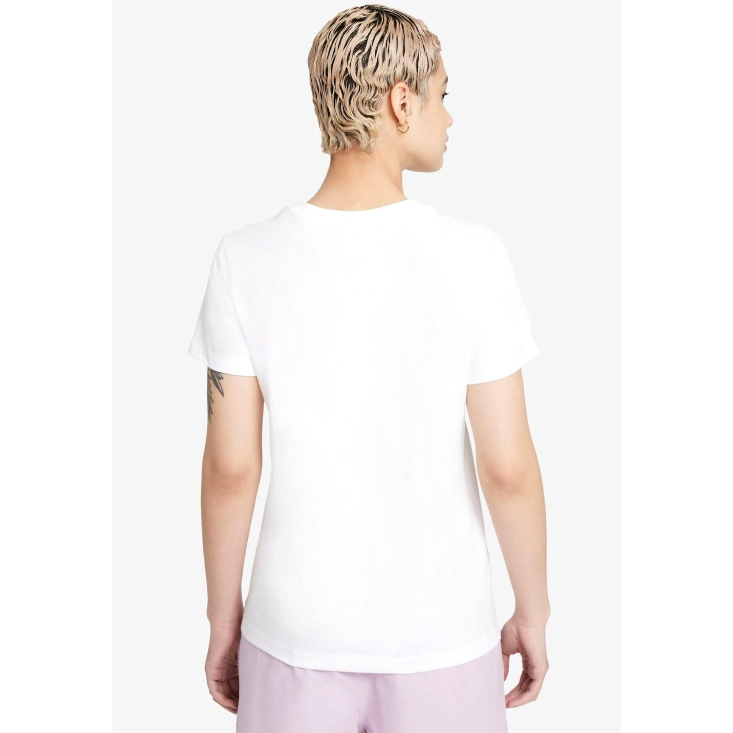 Tričko NIKE Sportswear Women's T-Shirt White - Dámske oblečenie - 3