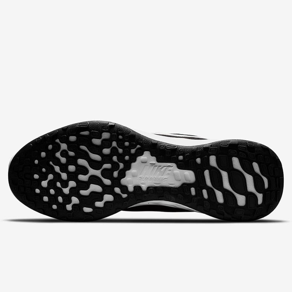 Tenisky NIKE Revolution 6 Men's Running Black/White - Športová obuv - 4