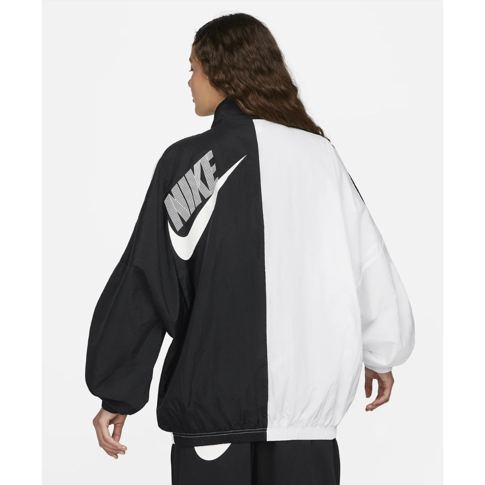 Dámska bunda NIKE NSW WVN Jacket Black/White - Bundy & Overaly & Vesty - 2