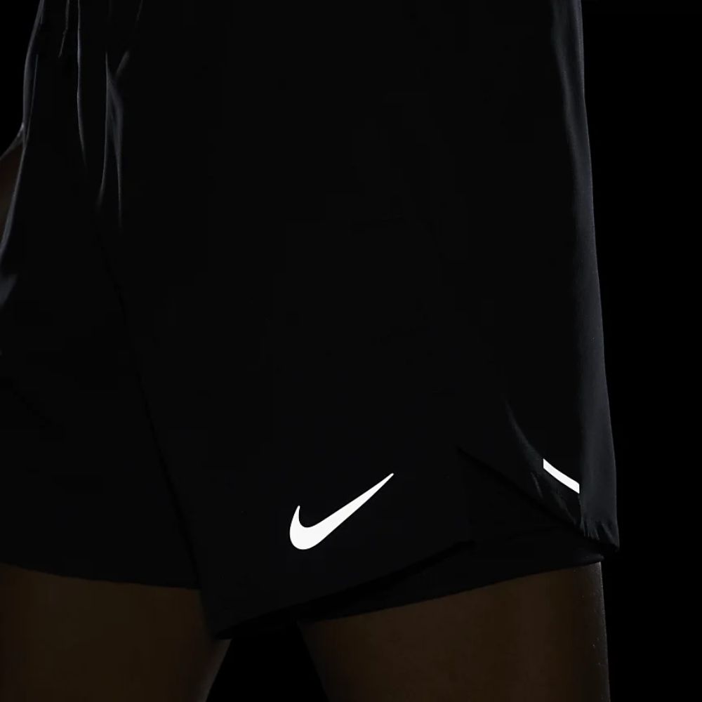 Kraťasy NIKE Dri-Fit Stride Men´s Black/Silver - Kraťasy & Šortky - 8