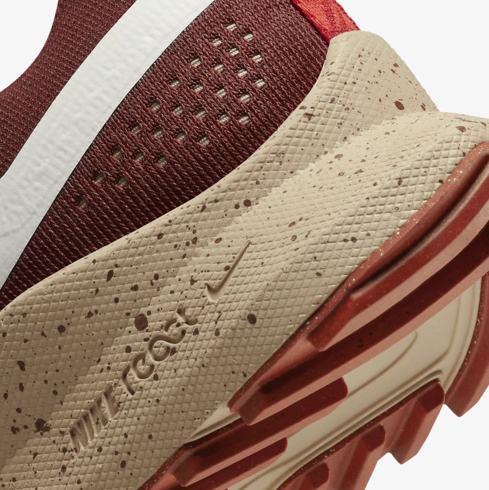 Tenisky NIKE React Pegasus Trail 4 Women Brown/Red - Športová obuv - 7