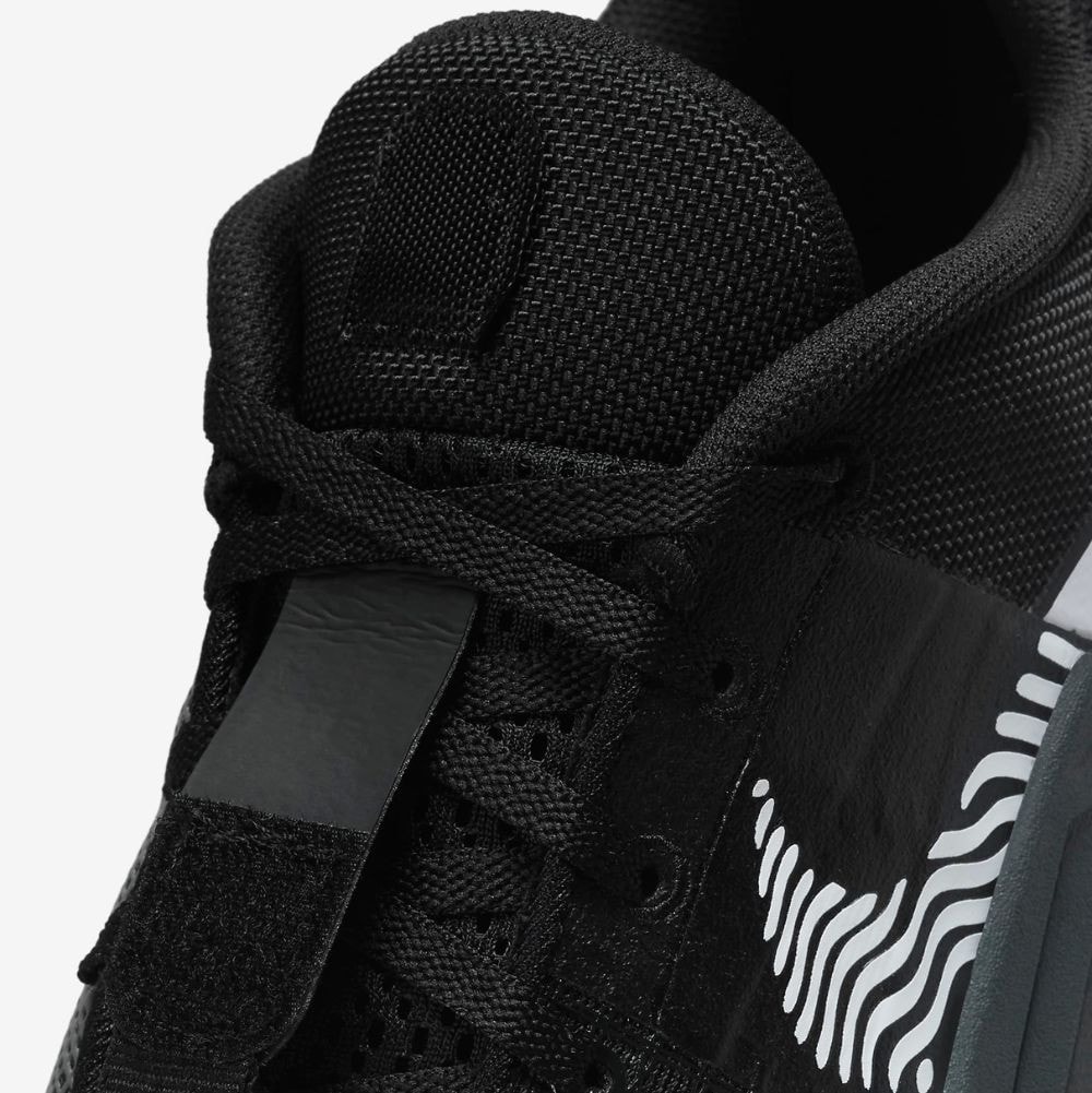 Tenisky NIKE Metcon 8 Black/White - Športová obuv - 6