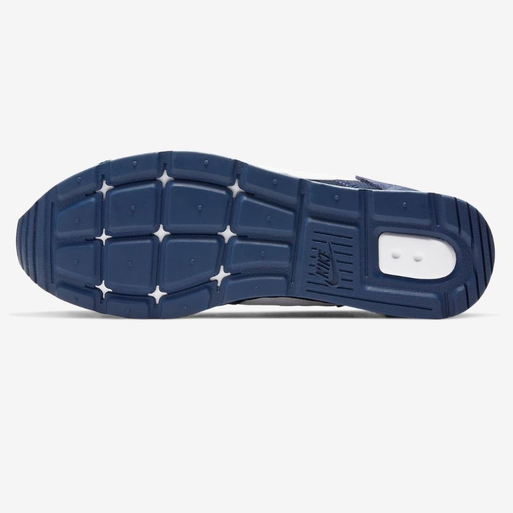 Tenisky NIKE Venture Runner Men's Midnight Navy/White - Športová obuv - 8