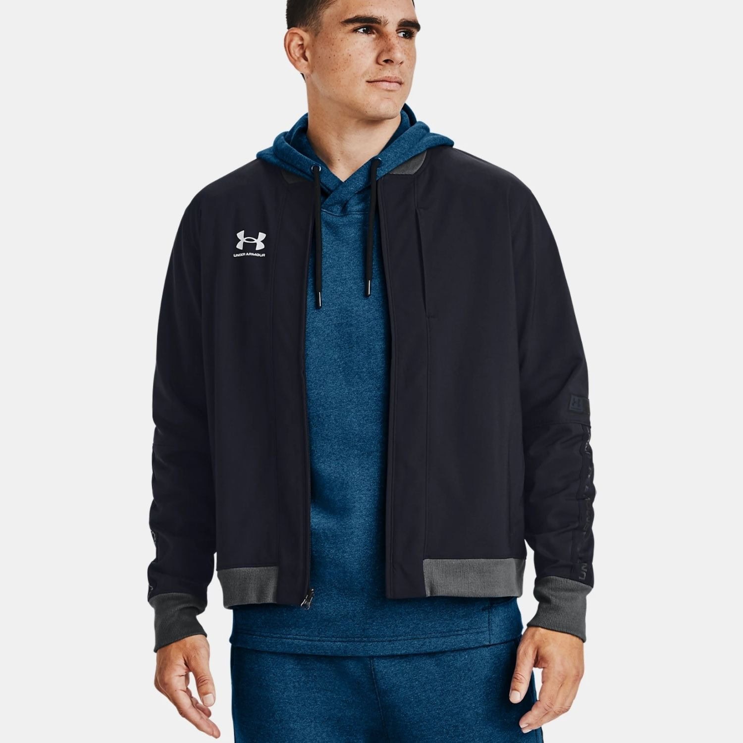 Bunda UNDER ARMOUR  Accelerate Bomber Jacket Black - Bundy & Vesty - 1