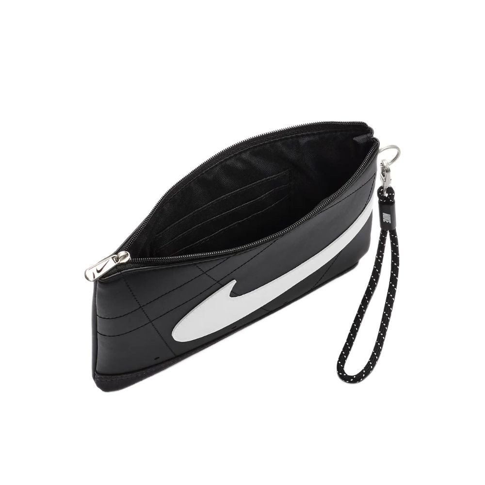 Peňaženka NIKE Icon Blazer Wristlet Large Black - DOPLNKY - 3