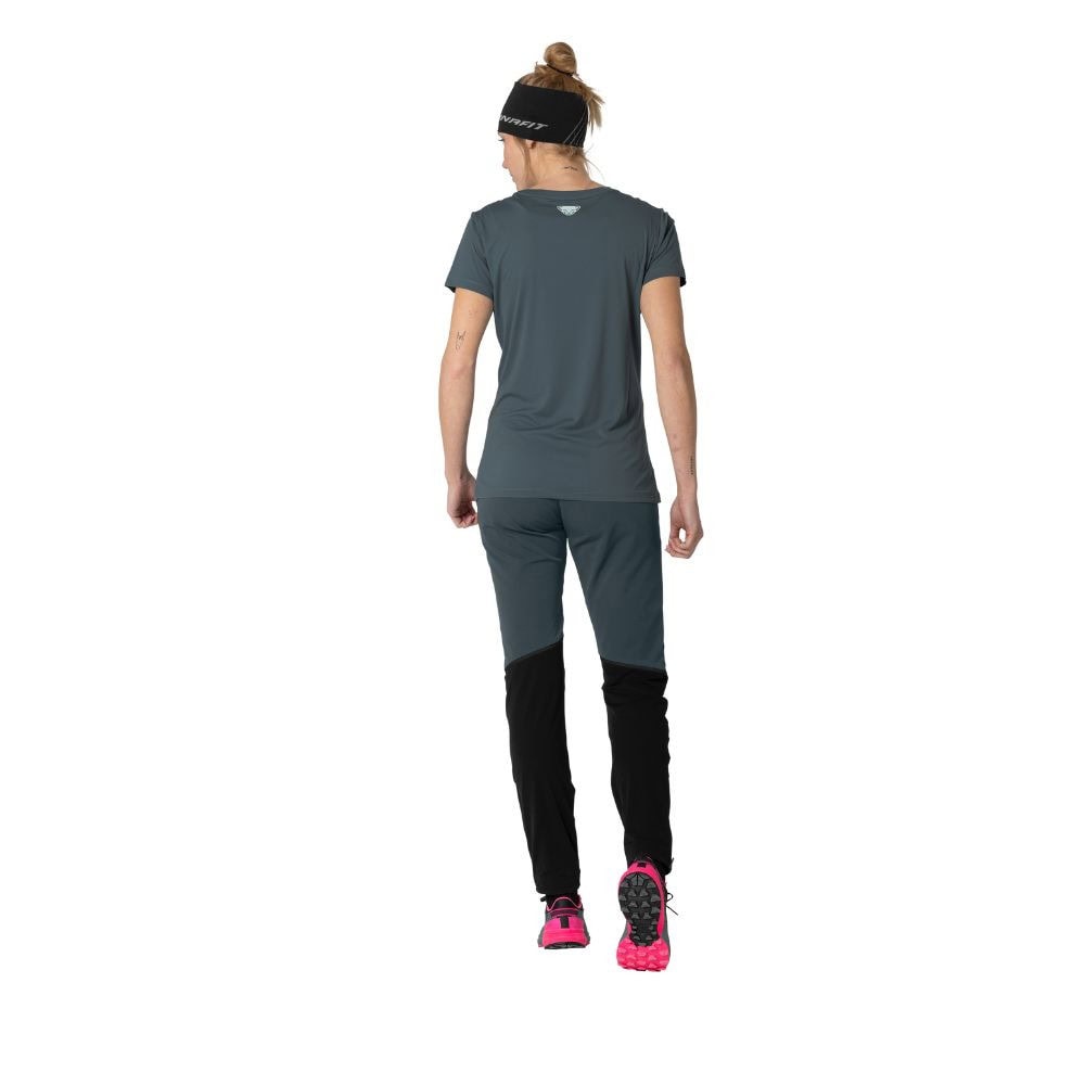 Tričko DYNAFIT Traverse 2 W S/S TEE Cinder - Dámske oblečenie - 3